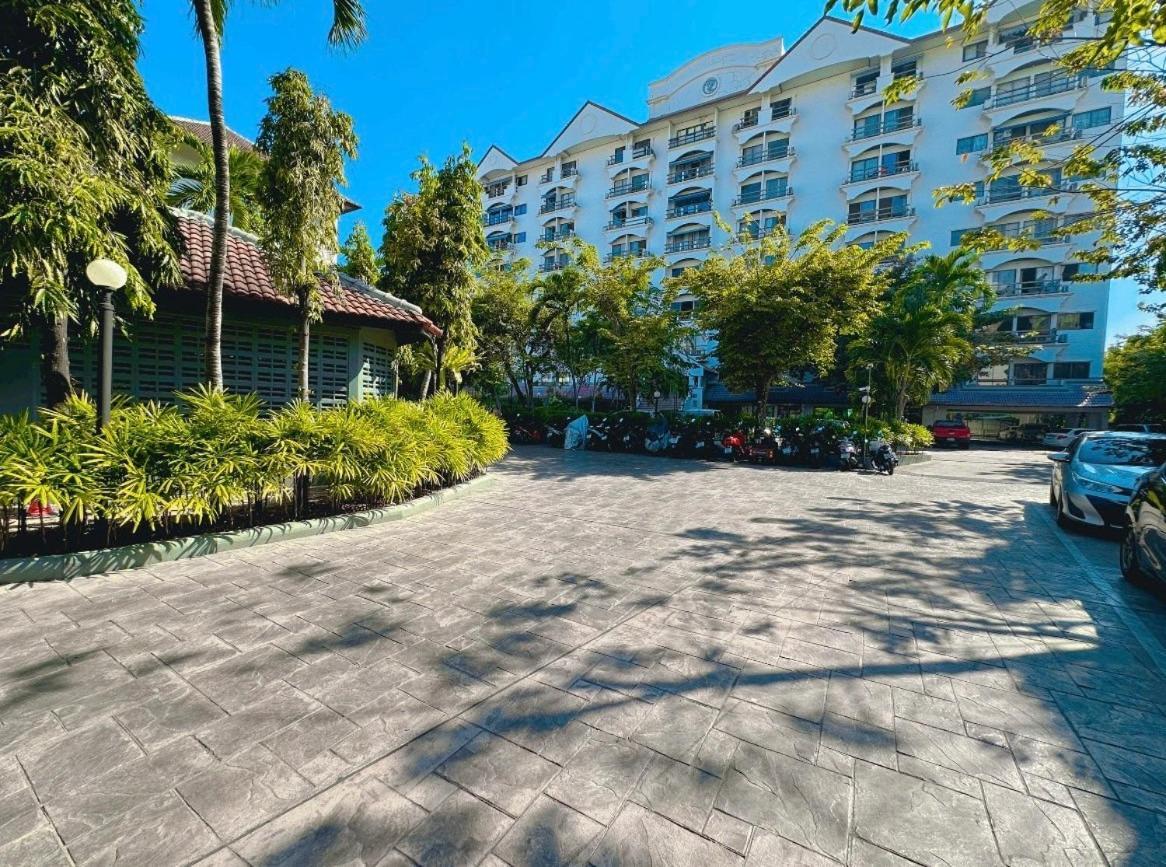Studio Apartment Diana Estate Condominium Pattaya Eksteriør bilde